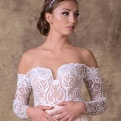 Body Mariage Col Bateau Avec Broderies Lis