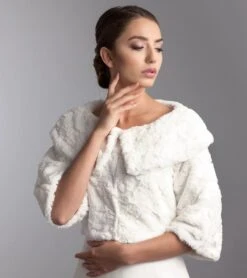 Boléro Mariage Fausse Fourrure Manches 3/4 Adina