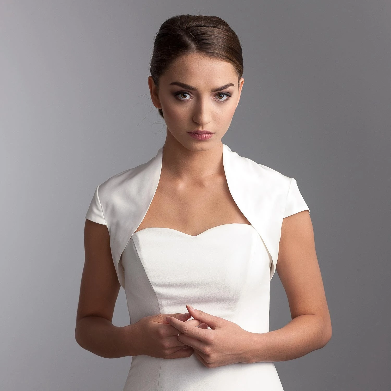 Boléro De Mariage Manches Courtes En Taffetas Orsola