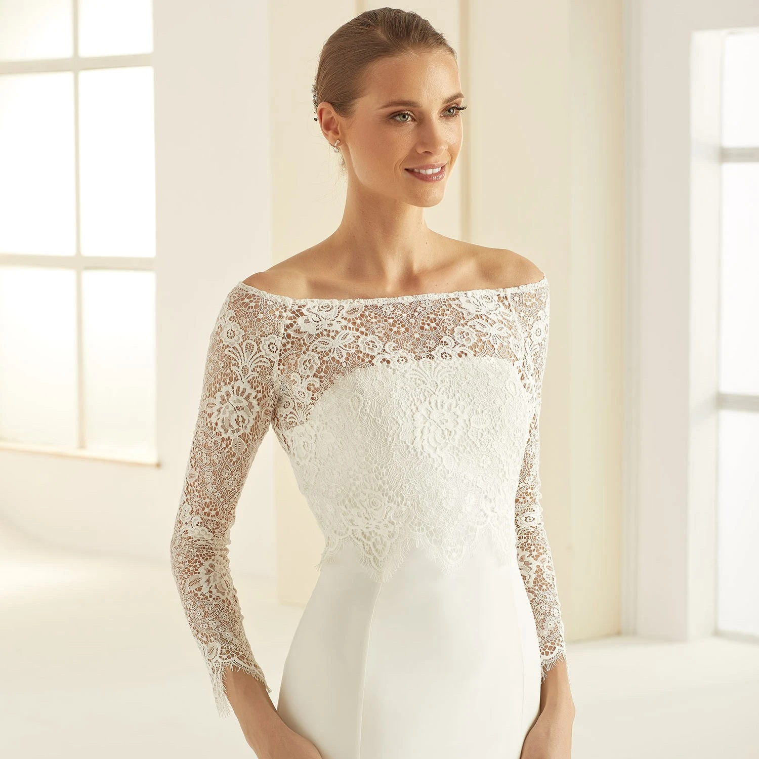 E285 - Bianco Evento – Boléro Mariage Dentelle Manches Longues