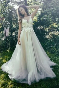 Robe De Mariée Princesse Bustier Illustion Adonis