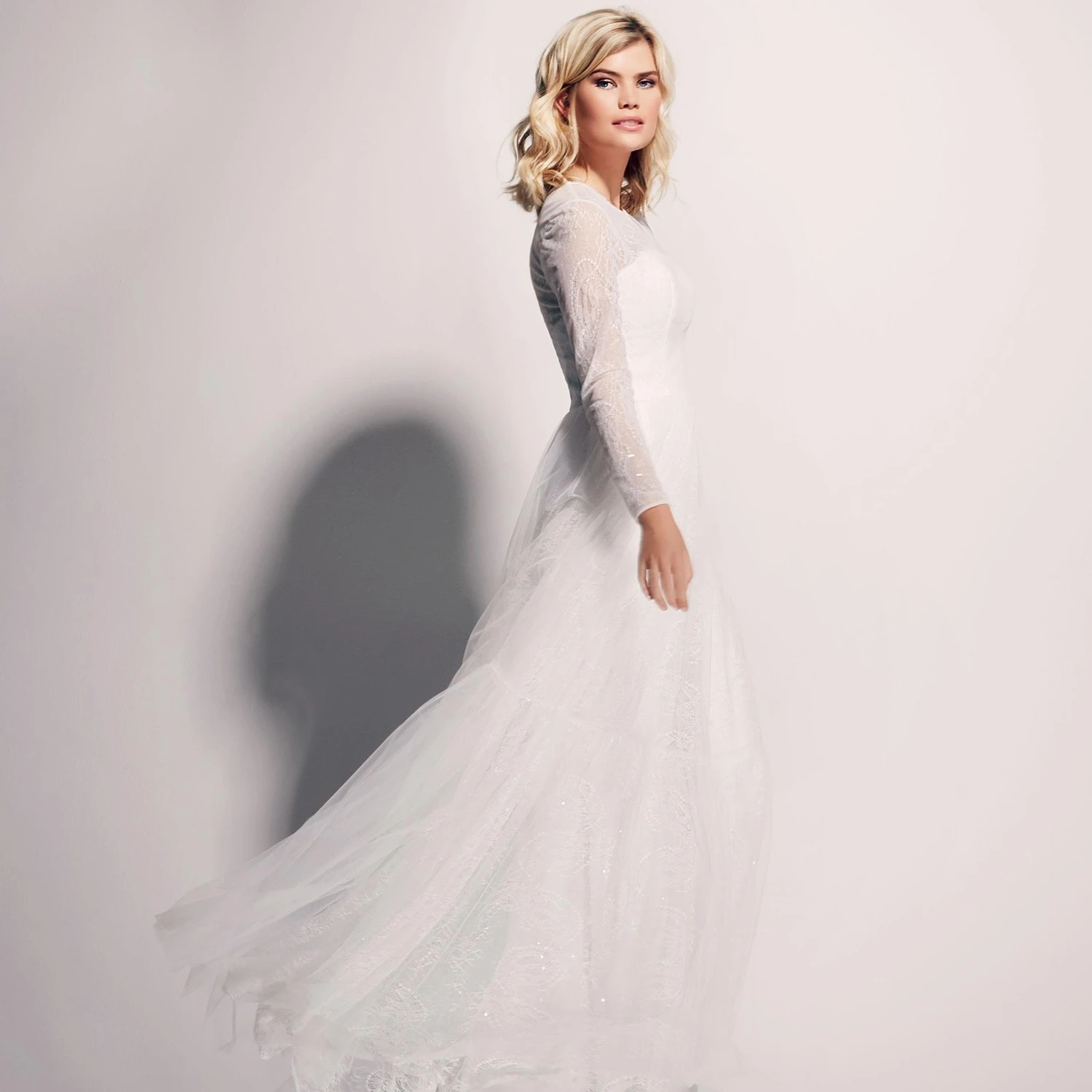 Robe De Mariage Bohème Dentelle à Manches Longues Andria