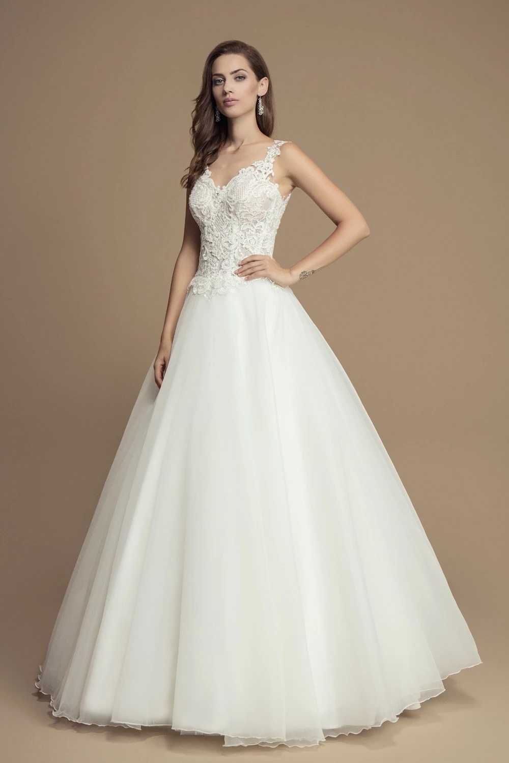Robe De Mariée Princesse Bustier Dentelle Illusion Katrin