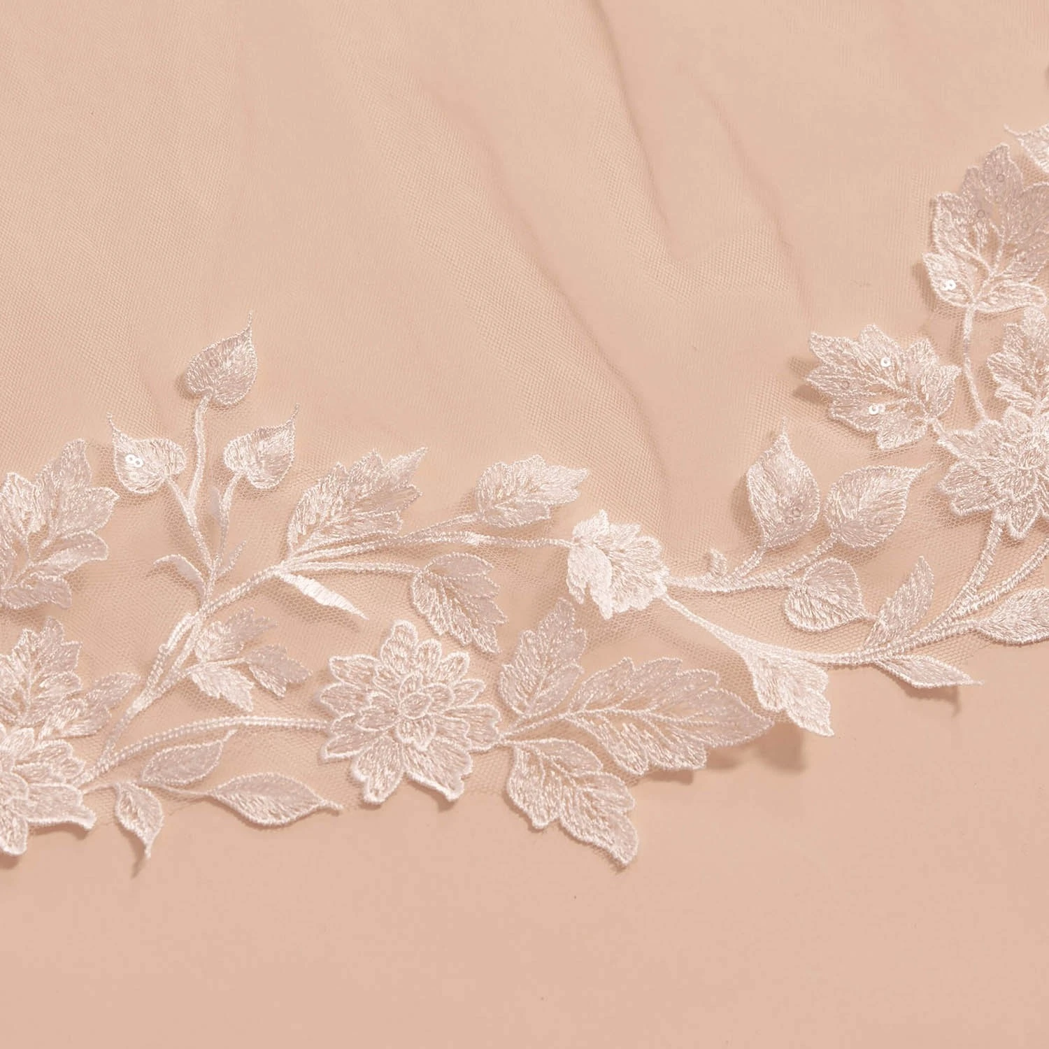 S406 Bianco Evento - Voile Très Long Dentelle – Image 2