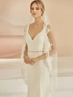 S412 Bianco Evento - Voile Mariage Mi-long Dentelle Sequins