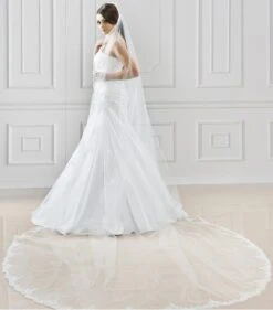Voile De Mariée Très Long En Dentelle Zoe