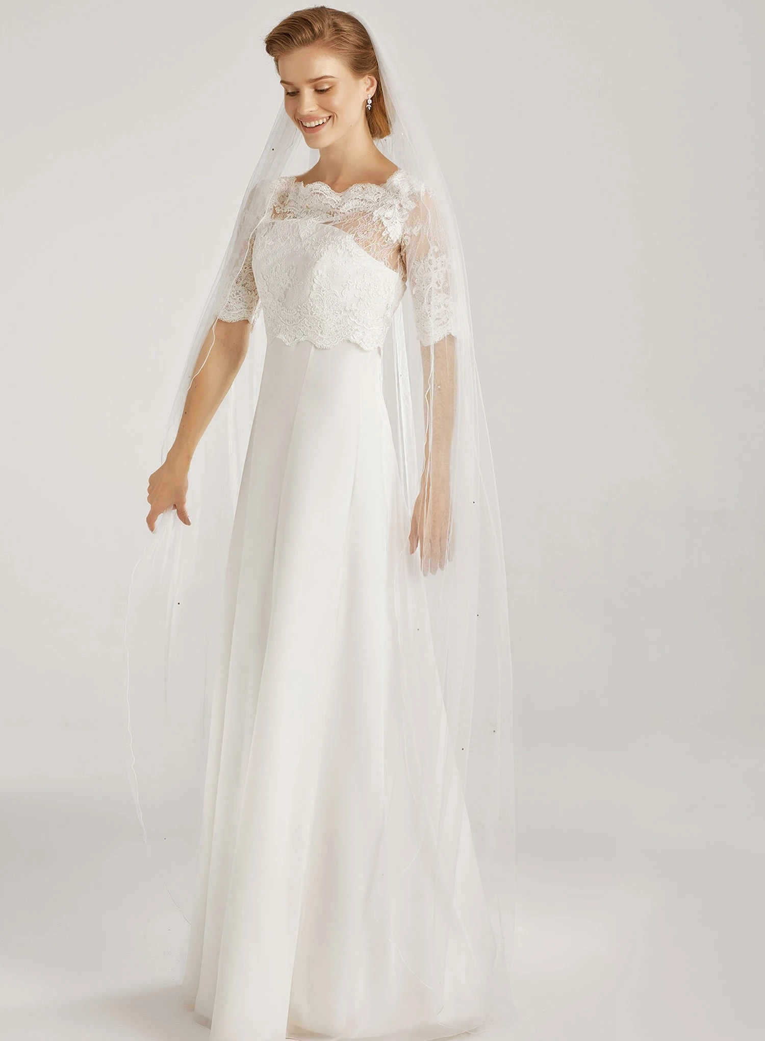 Voile Mariage Long à Bordure Festonnée Et Strass Swarovski Maia