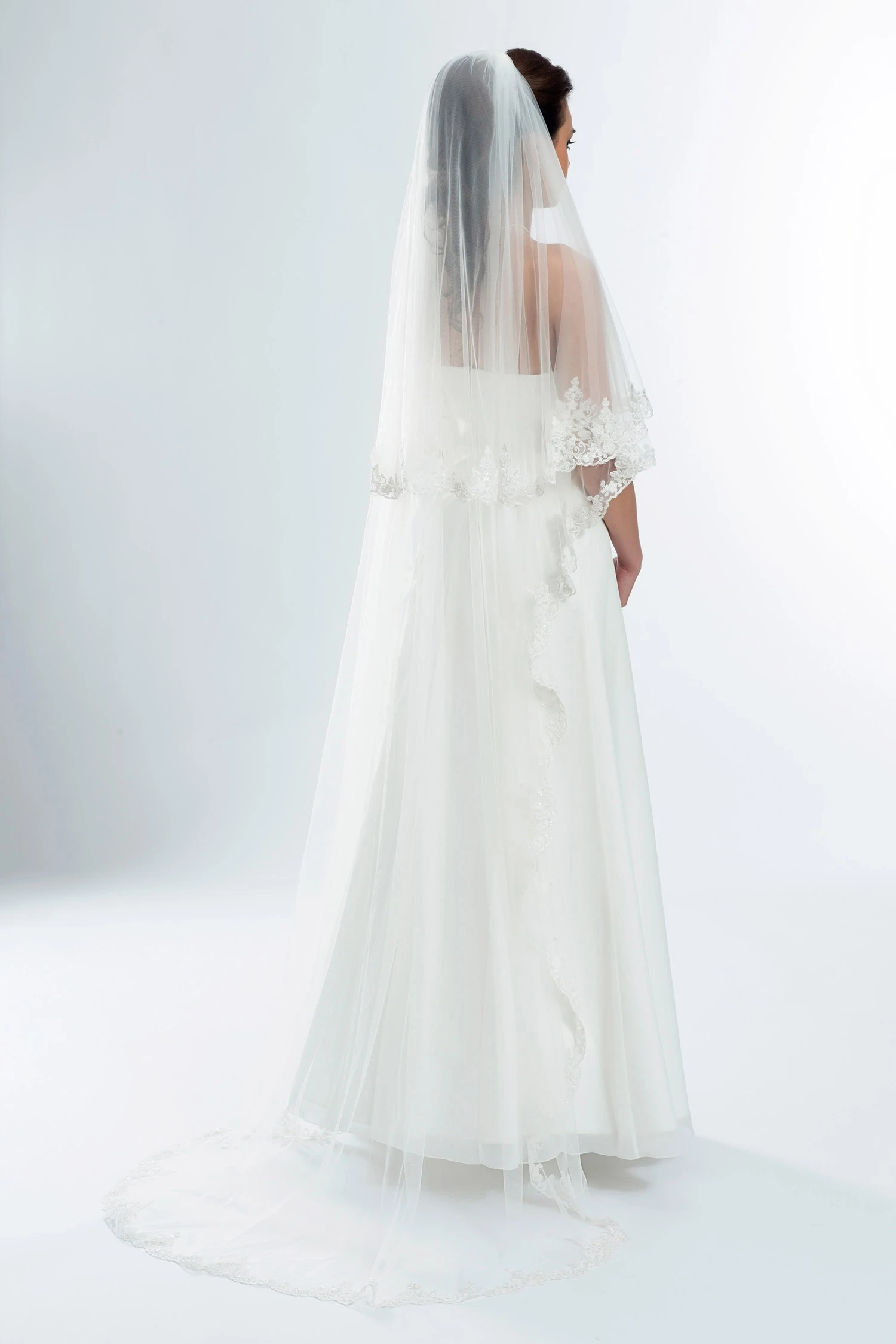 Voile De Mariage En Dentelle Et Perles De Verre Odalys