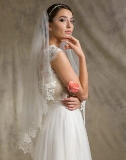 Voile De Mariée Mi Long Sans Rabat En Dentelle Aline