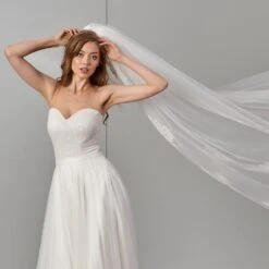 Voile Mariée Très Long Avec Appliques De Dentelle Janice